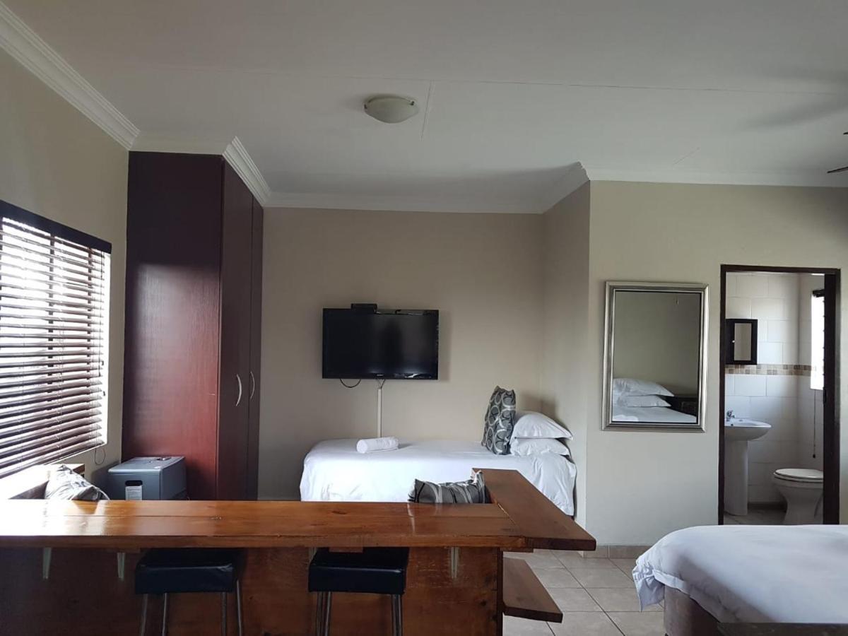 Private Apartments & Biz Stays Pretoria Luaran gambar