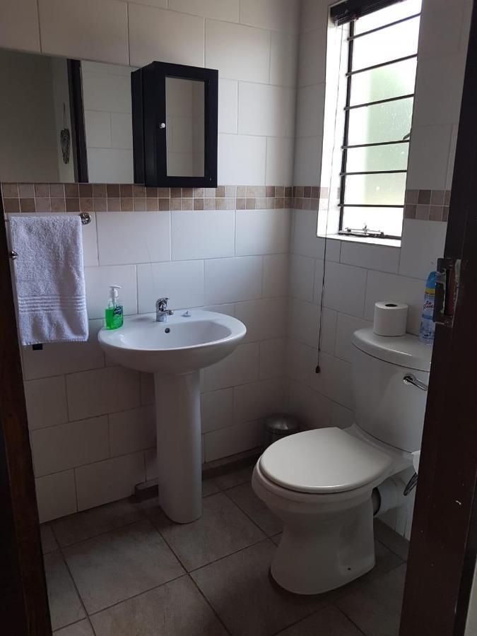 Private Apartments & Biz Stays Pretoria Luaran gambar