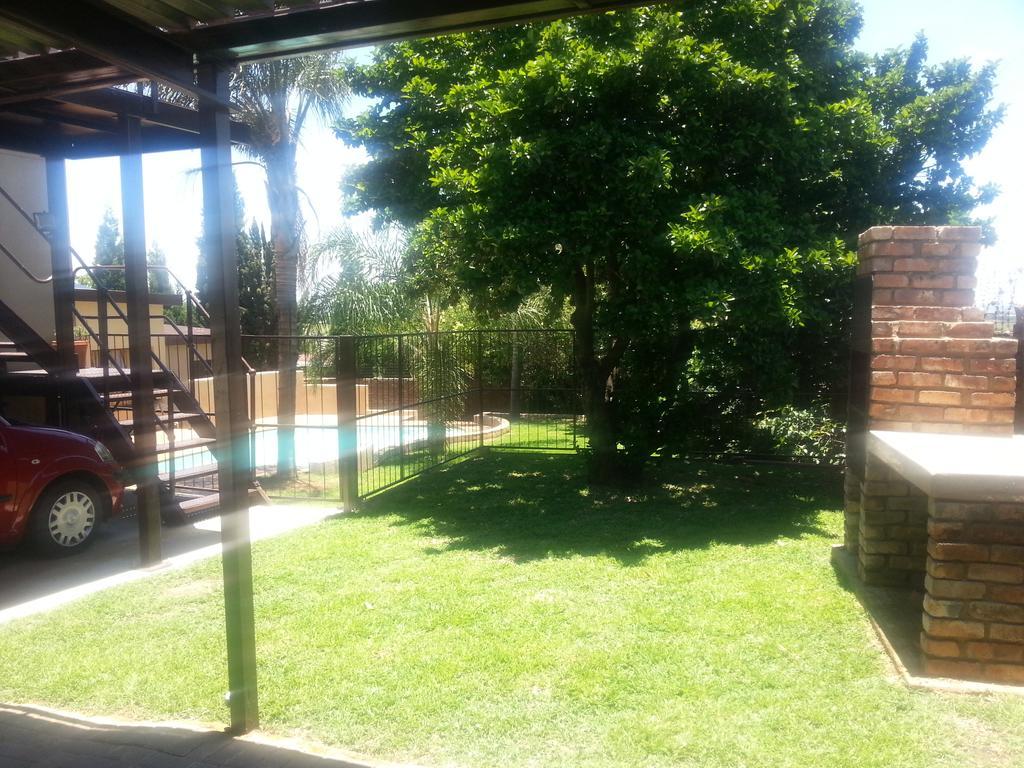 Private Apartments & Biz Stays Pretoria Bilik gambar
