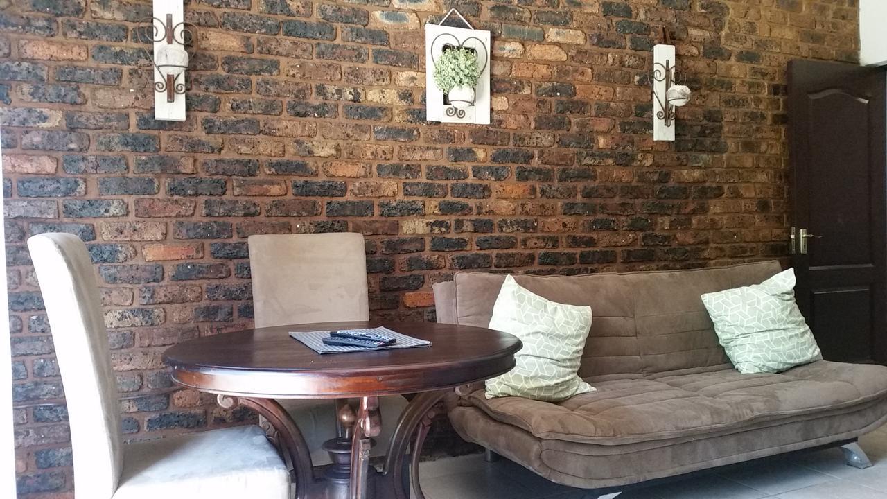 Private Apartments & Biz Stays Pretoria Luaran gambar